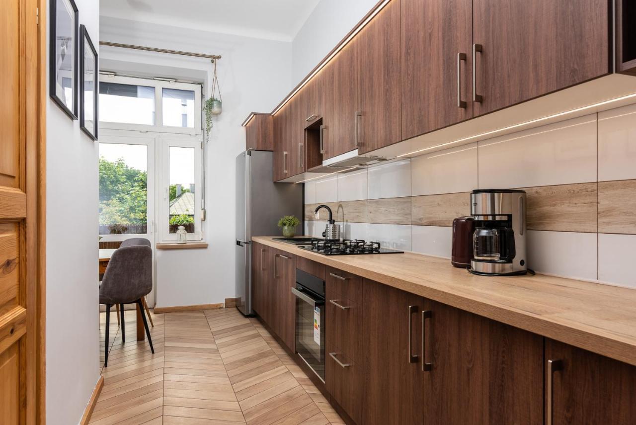 Classy Old Town Apartment - By Upstairs Краков Экстерьер фото